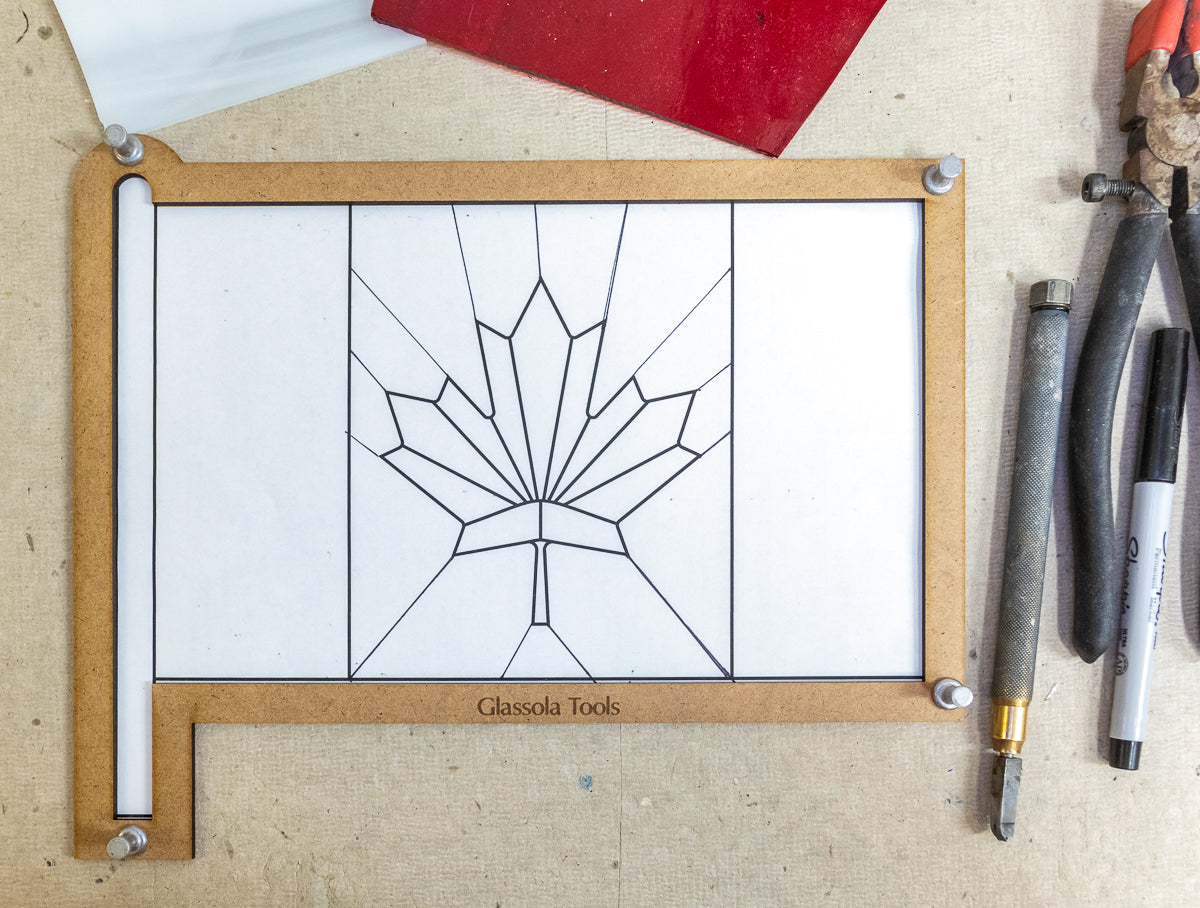 Glassola Tools Straight Sided Flag Layout Frame, with Sample Pattern