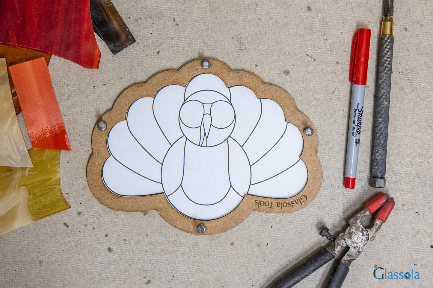 Glassola Tools Cartoon Turkey Layout Frame