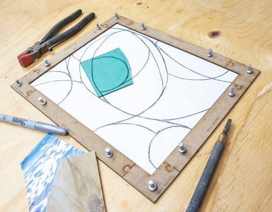 Glassola Tools Modular Rectangle Layout Frame, with Sample Pattern