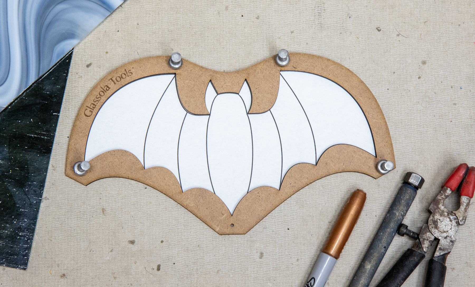 Glassola Tools Bat Halloween Layout Frame