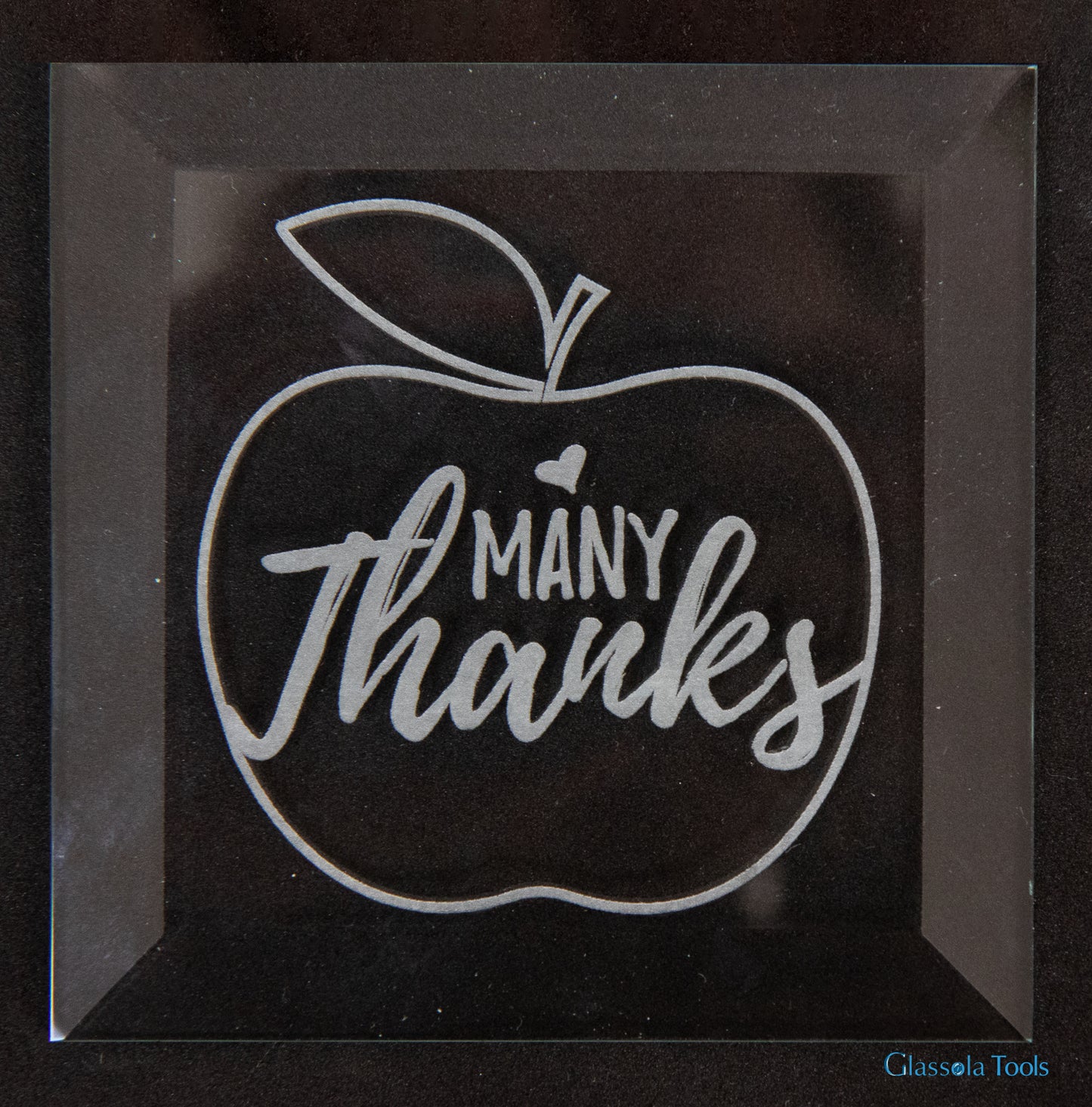 Engraved Bevel - Teacher Apple, "Many Thanks"