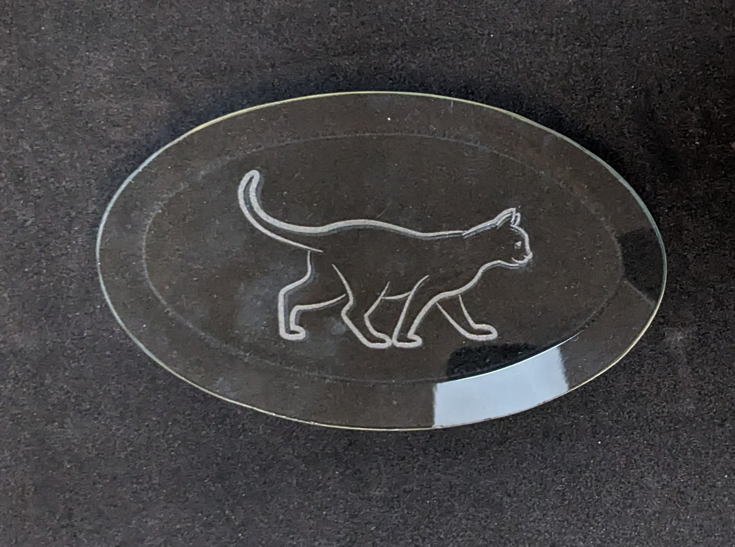 Engraved Bevel - Cat Walking