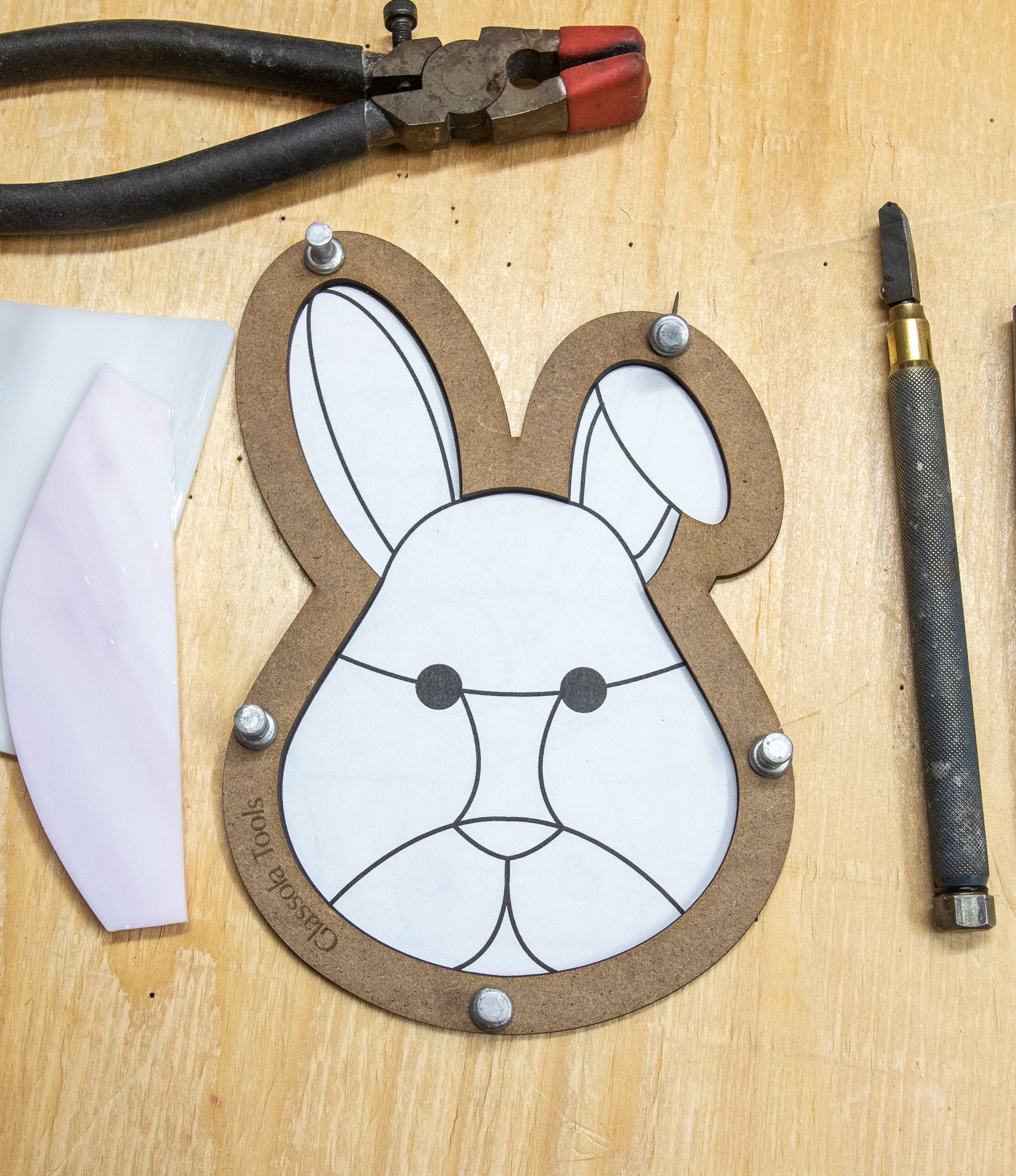 Glassola Tools Easter Layout Frames Bunny Face Bent Ear with Sample Pattern